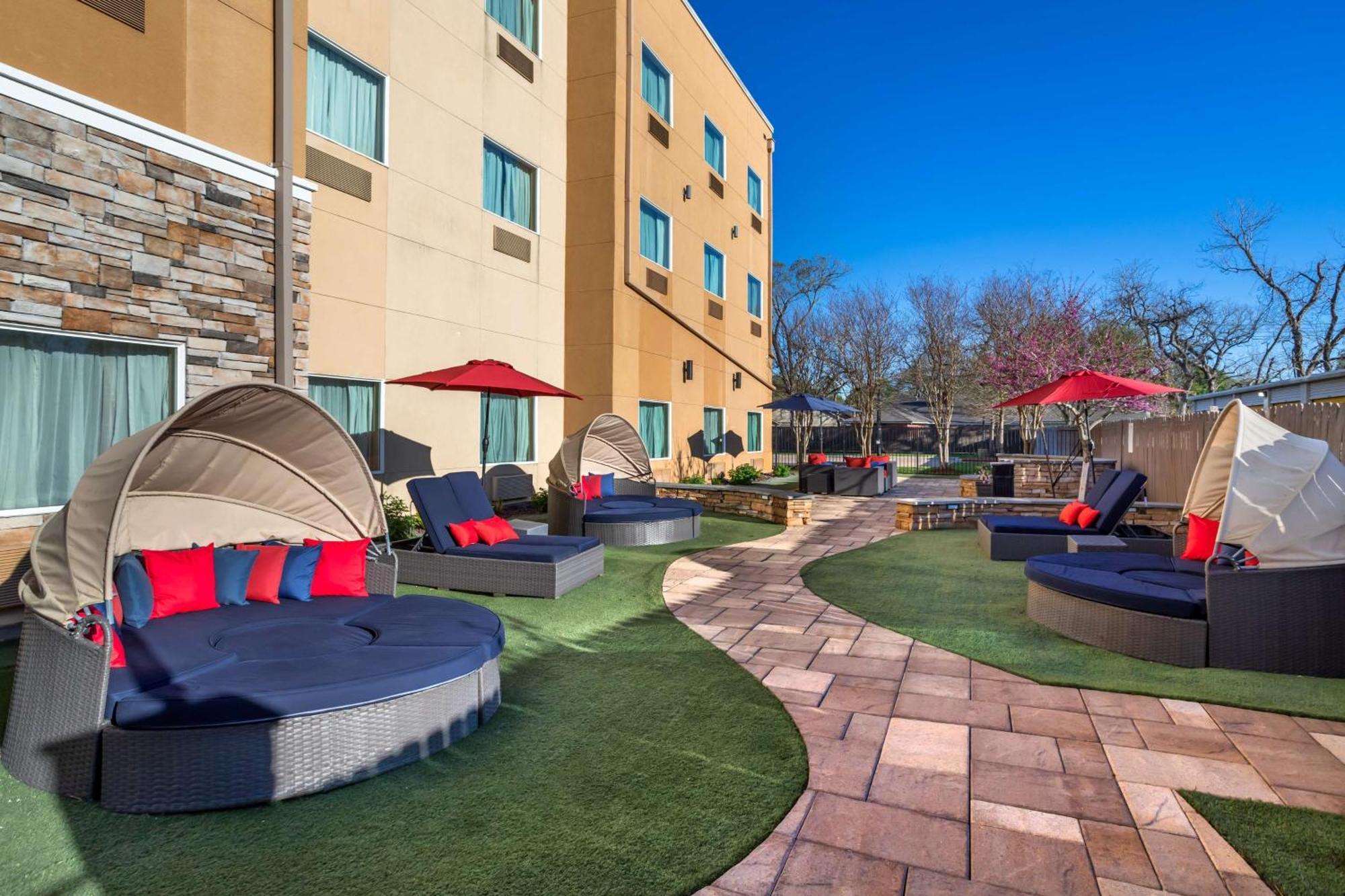 Best Western Plus Lake Jackson Inn & Suites Eksteriør bilde